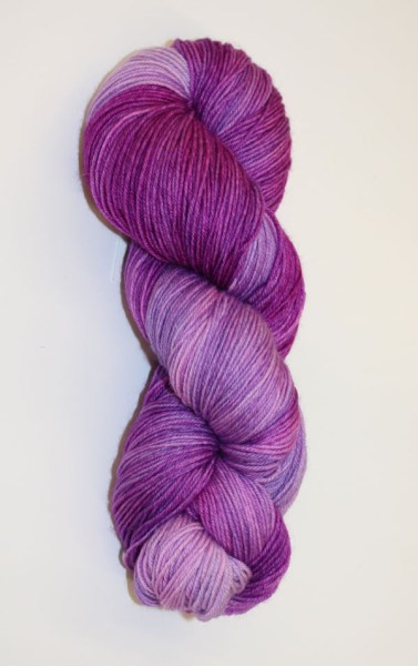 Hand-Dyed-Fingering-Electric-Berry-002
