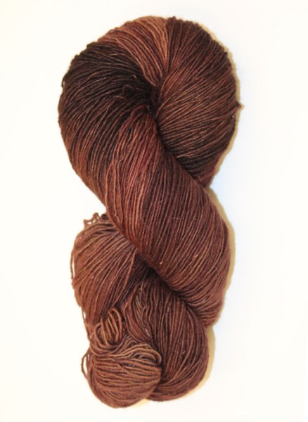 Hand-Dyed-Wool-Fingering-Chocolate-Fudge-002